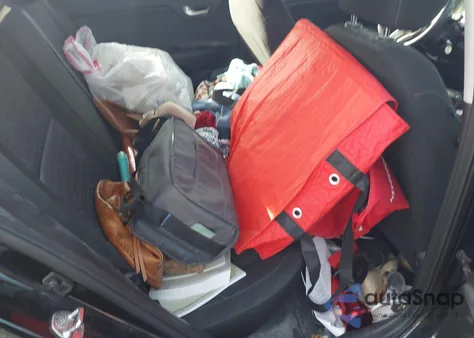 2018 Kia Rio S z USA, uszkodzony, nr VIN 3KPA25AB4JE058343